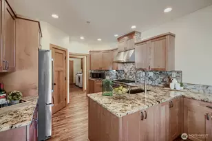 17625 SE 291st St, Kent, WA 98042 - Photo 12
