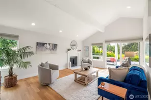 9226 25th Ave NW, Seattle, WA 98117 - Photo 2