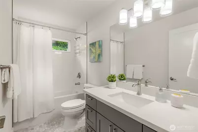 9226 25th Avenue NW, Seattle, WA 98117 - Photo 24