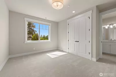 222 106th Avenue SE, Bellevue, WA 98004 - Photo 28