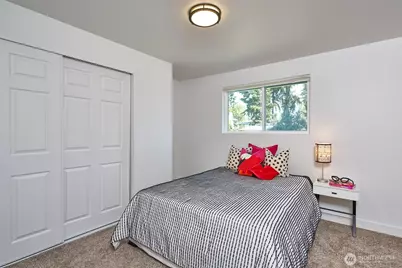31925 36th Avenue SW, Federal Way, WA 98023 - Photo 12