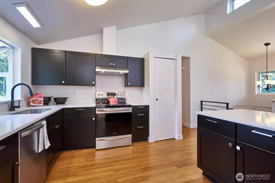31925 36th Avenue SW, Federal Way, WA 98023 - Photo 4