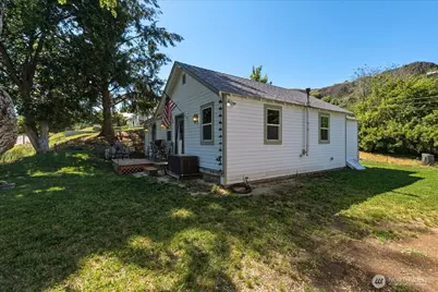 458 Partello Park, Grand Coulee, WA 99133 - Photo 2