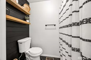 7600 13th Ave NE, Olympia, WA 98516 - Photo 14