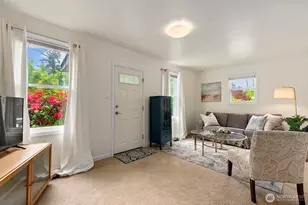 8844 18th Ave SW, Seattle, WA 98106 - Photo 2