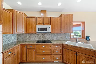 142 Nugget Drive, Centralia, WA 98531 - Photo 12