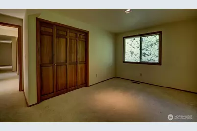 17218 SE 46th Place, Bellevue, WA 98006 - Photo 16