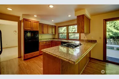 17218 SE 46th Place, Bellevue, WA 98006 - Photo 6