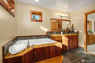 12317 176th Ave SE, Renton, WA 98059 - Photo 14