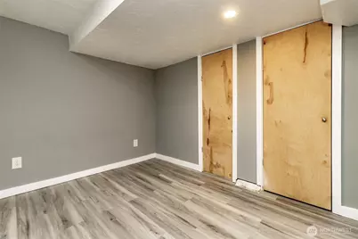 10033 Des Moines Memorial Drive S, Seattle, WA 98168 - Photo 34