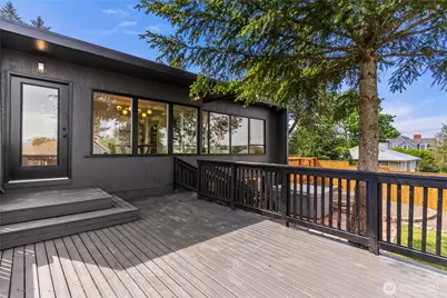 348 Ford Avenue, Bremerton, WA 98312 - Photo 36
