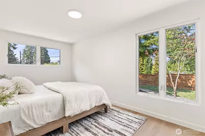 348 Ford Avenue, Bremerton, WA 98312 - Photo 28