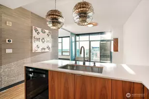 2033 2nd Ave, Seattle, WA 98121 - Photo 20