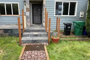 6906 55th Ave S, Seattle, WA 98118 - Photo 2