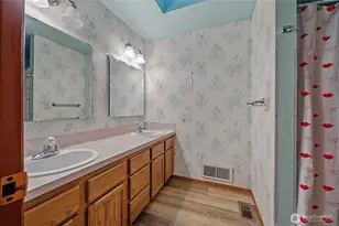 24036 23rd Ave S, Des Moines, WA 98198 - Photo 16