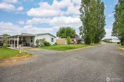 380 E Pole Road #6, Lynden, WA 98264 - Photo 40