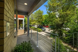 307 14th Ave E, Seattle, WA 98112 - Photo 32