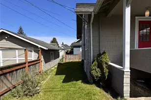 1022 Rockefeller Ave, Everett, WA 98201 - Photo 8