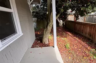 1022 Rockefeller Ave, Everett, WA 98201 - Photo 6