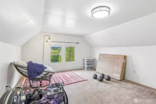 315 NE 65th St, Seattle, WA 98115 - Photo 18