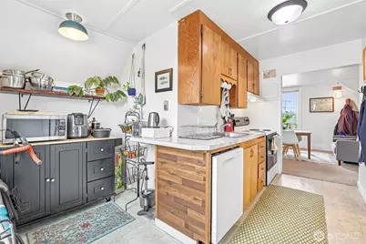 315 NE 65th Street, Seattle, WA 98115 - Photo 20