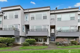 10128 NE 63rd St, Kirkland, WA 98033 - Photo 2