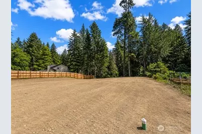 4132 Lakeview Avenue NW, Bremerton, WA 98312 - Photo 6