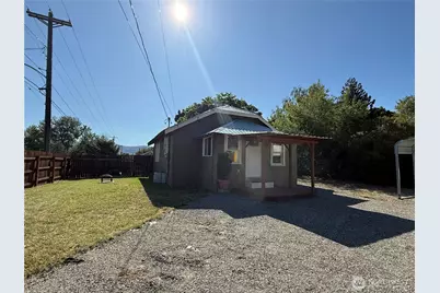 402 S Main Street, Omak, WA 98841 - Photo 36
