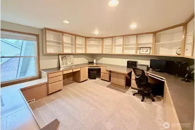 14819 SE 66th Street, Bellevue, WA 98006 - Photo 16