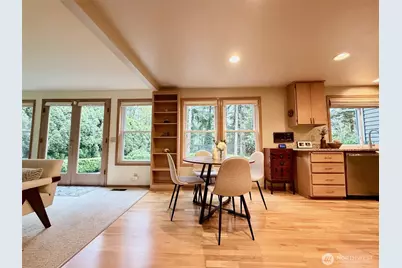 14819 SE 66th Street, Bellevue, WA 98006 - Photo 4