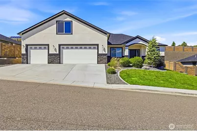 5013 Meadow View Drive, Pasco, WA 99301 - Photo 1