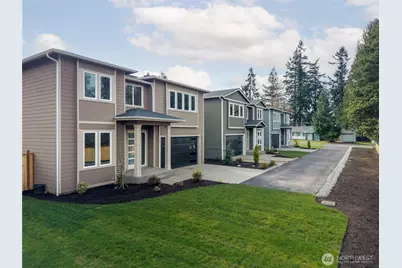 18556 Stone Avenue N, Shoreline, WA 98133 - Photo 2
