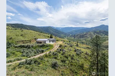 162 Don Eli Lane, Wenatchee, WA 98801 - Photo 1