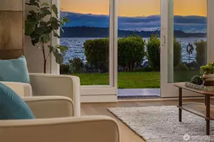 10203 47th Ave SW, Seattle, WA 98146 - Photo 12