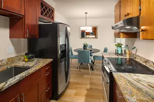 10203 47th Ave SW, Seattle, WA 98146 - Photo 16