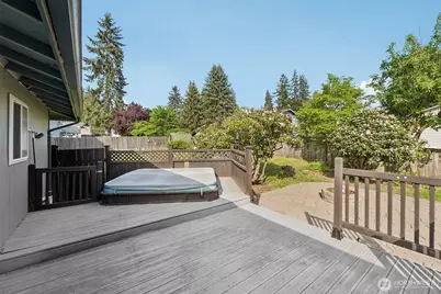 2026 Timber Trl, Bothell, WA 98012 - Photo 24