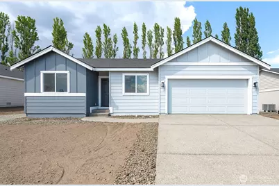 615 N Oak Street, Tieton, WA 98947 - Photo 1