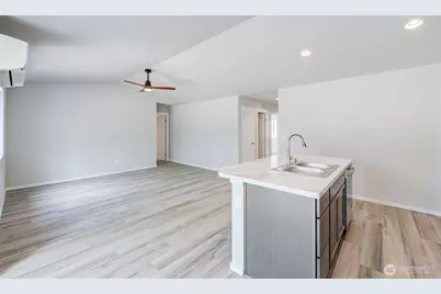 615 N Oak Street, Tieton, WA 98947 - Photo 14