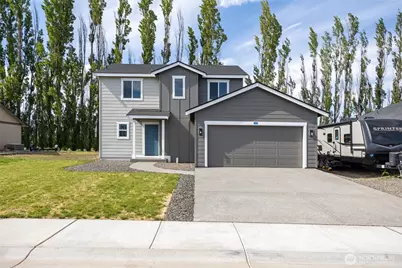611 N Oak Street, Tieton, WA 98947 - Photo 1