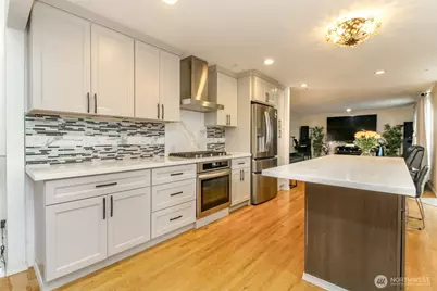 9307 S 237th Place, Kent, WA 98031 - Photo 8