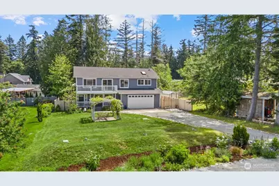 35 Edgewater Drive, Camano Island, WA 98282 - Photo 2