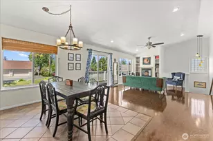 35 Edgewater Dr, Camano Island, WA 98282 - Photo 14
