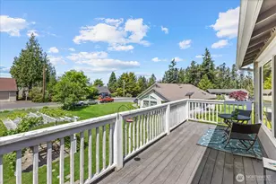 35 Edgewater Dr, Camano Island, WA 98282 - Photo 12