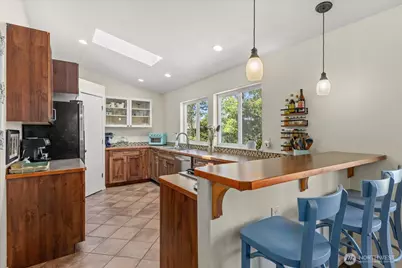 35 Edgewater Drive, Camano Island, WA 98282 - Photo 4