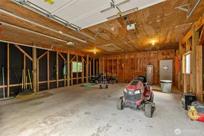 410 1st Street, Easton, WA 98925 - Photo 34