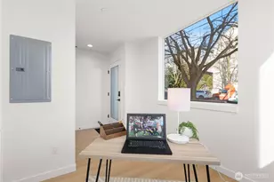 955 N 35th St, Seattle, WA 98103 - Photo 30