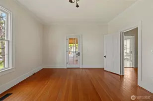 501 NE 9th St, Coupeville, WA 98239 - Photo 24