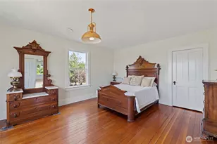 501 NE 9th St, Coupeville, WA 98239 - Photo 32