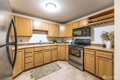 6910 SW California Avenue #14, Seattle, WA 98136 - Photo 14