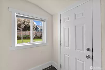 926 Pleasant Avenue, Bremerton, WA 98337 - Photo 14